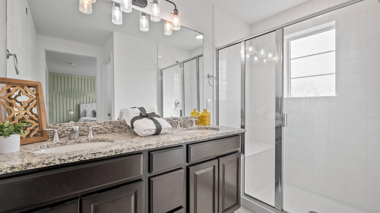 Photo of Bathroom in Northgate