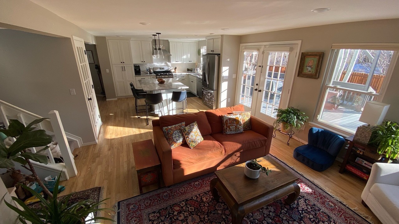 Photo of Livingroom in Four Mile Creek