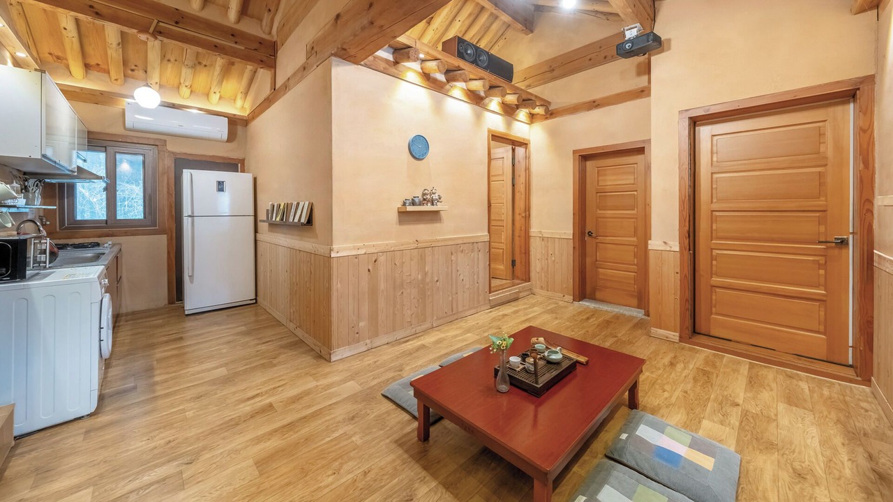 Photo of Bedroom in Seojong