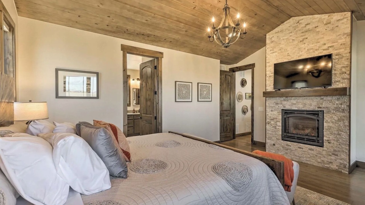 Photo of Bedroom in Granby