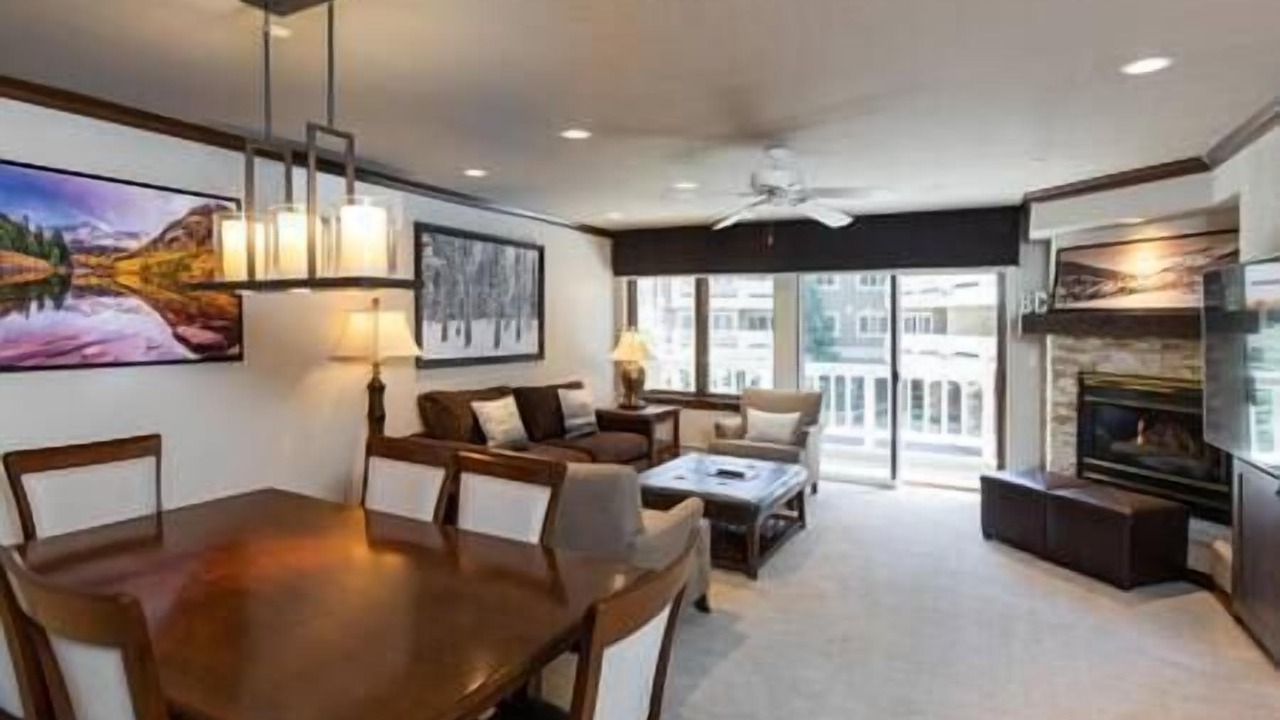 Photo of Livingroom in Beaver Creek
