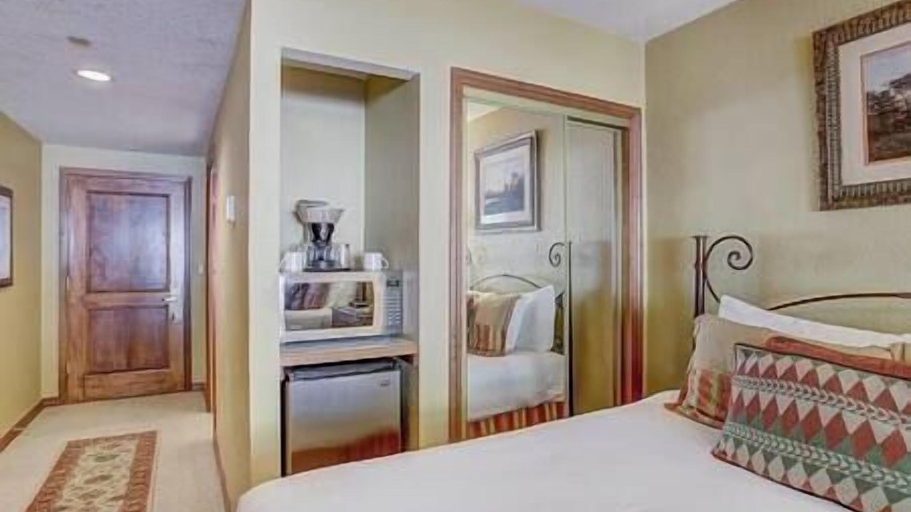 Photo of Bedroom in Beaver Creek