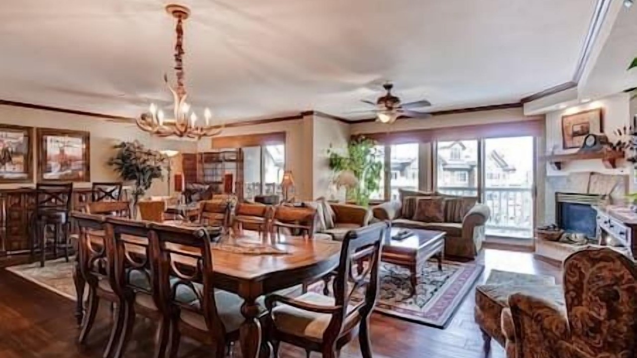 Photo of Livingroom in Beaver Creek