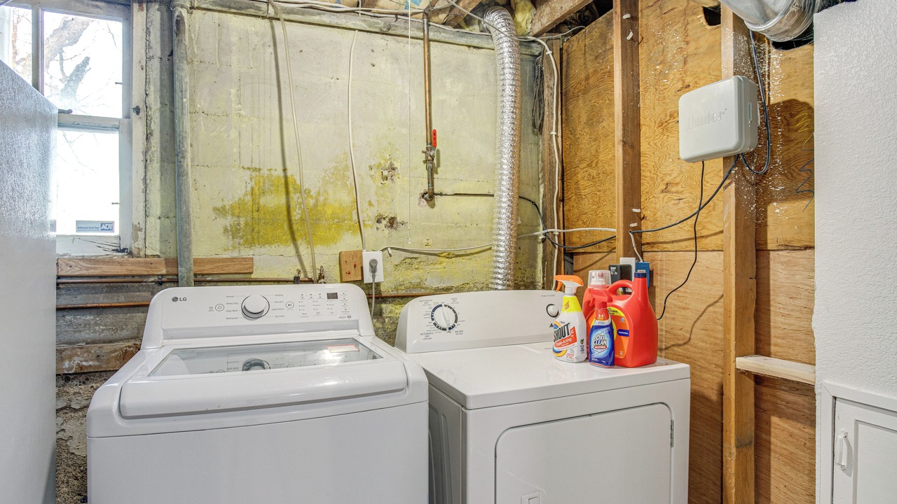 Photo of Bedroom in Englewood
