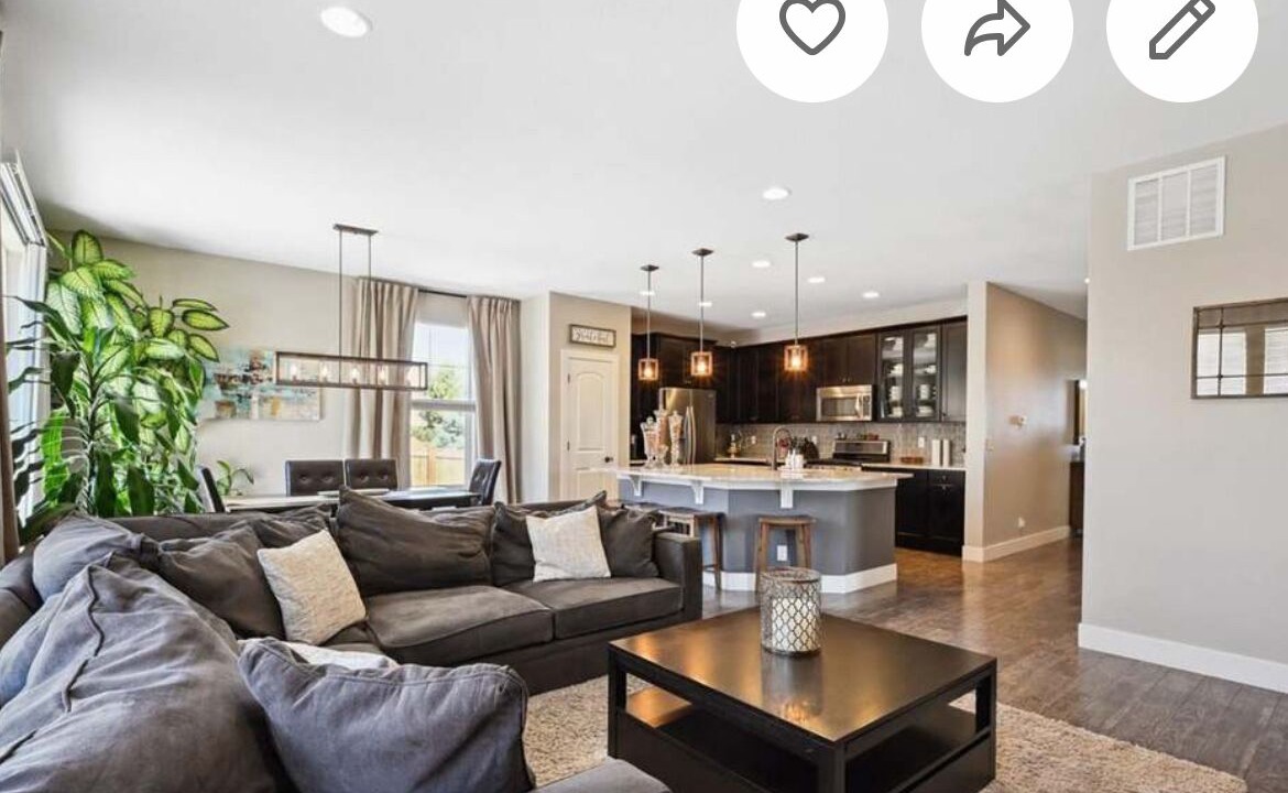 Photo of Livingroom in Sterling Hills