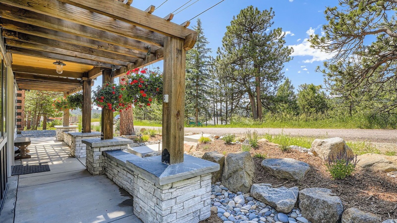 Photo of Patio Balcony in Indian Hills