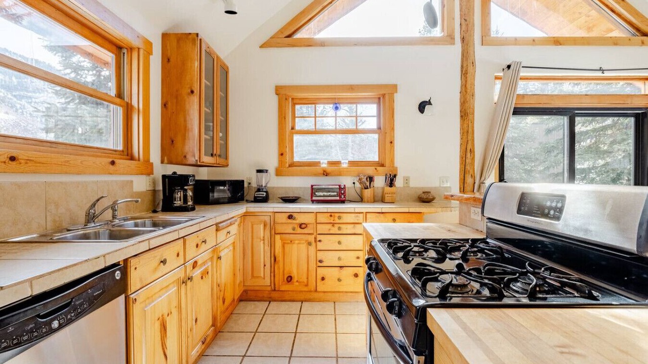 Photo of Kitchen in Minturn