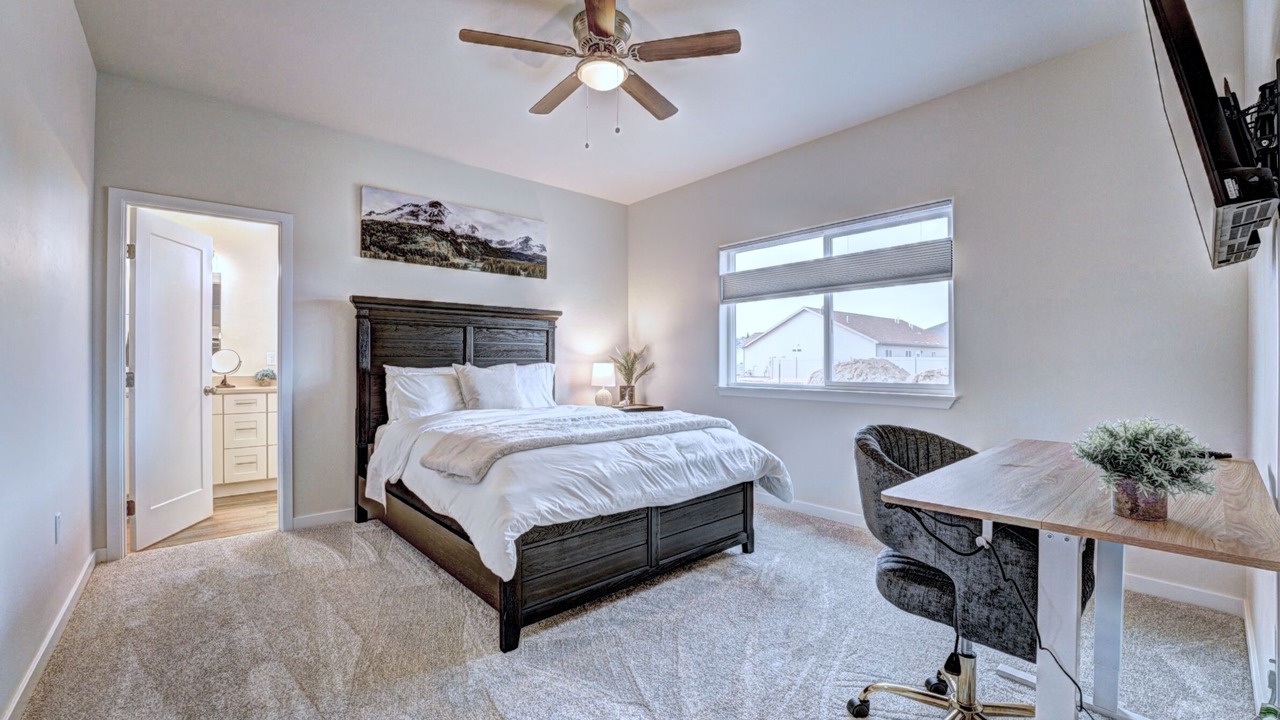Photo of Bedroom in Montrose