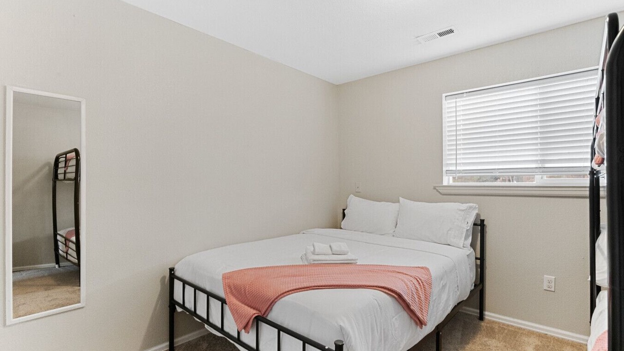 Photo of Bedroom in Allendale Area