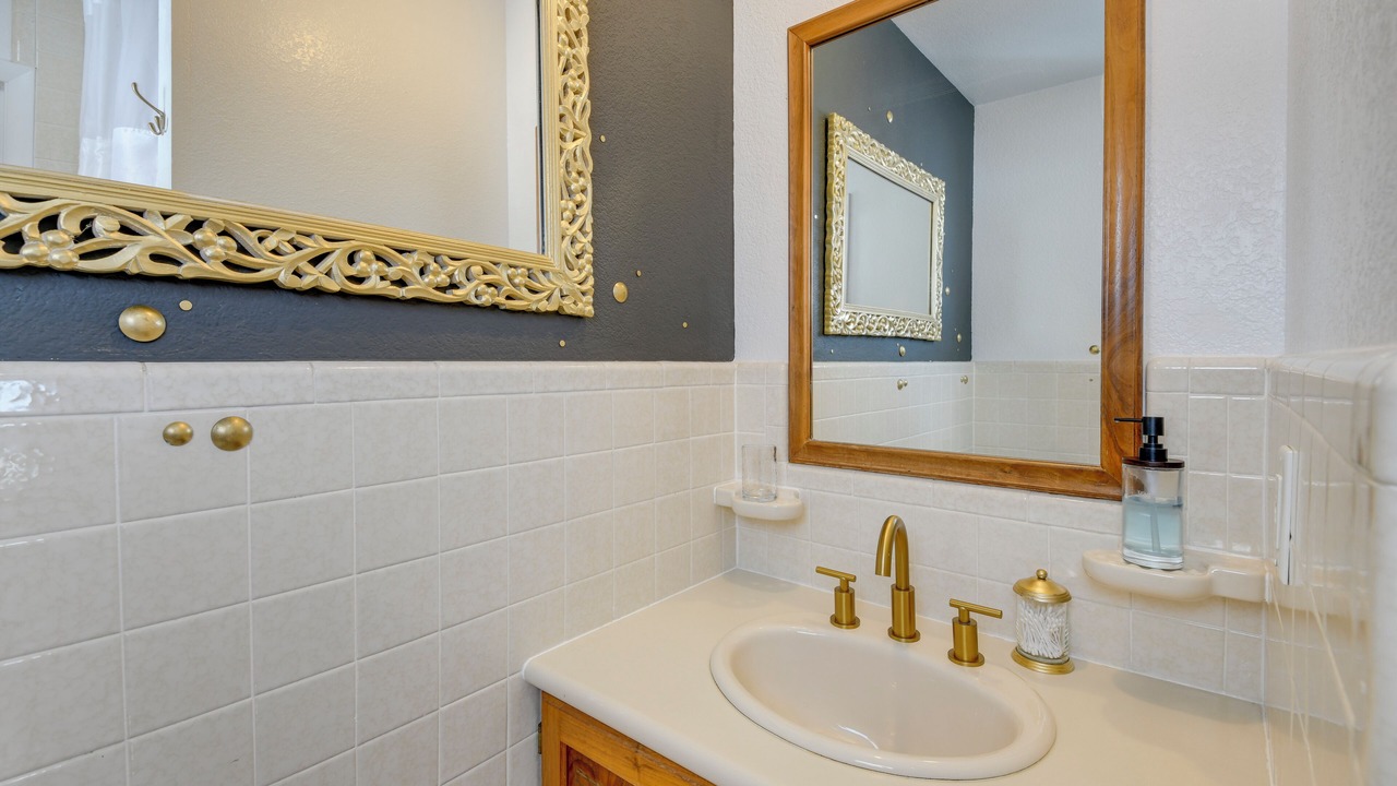 Photo of Bathroom in Craig