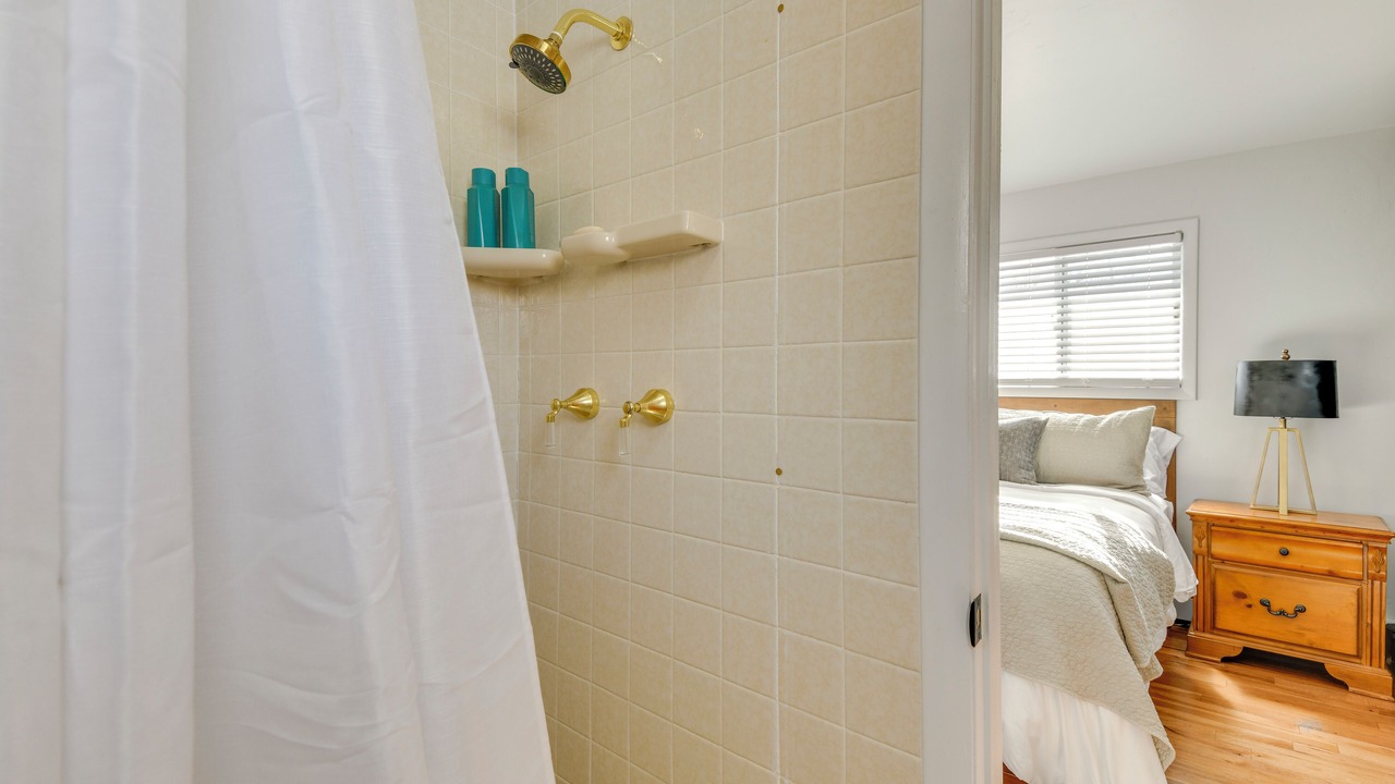 Photo of Bathroom in Craig
