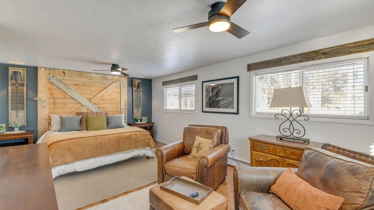 Photo of Bedroom in Craig