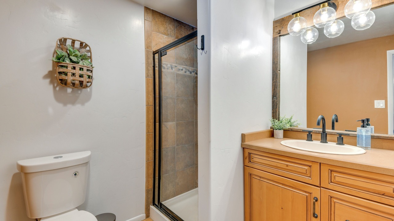 Photo of Bathroom in Craig