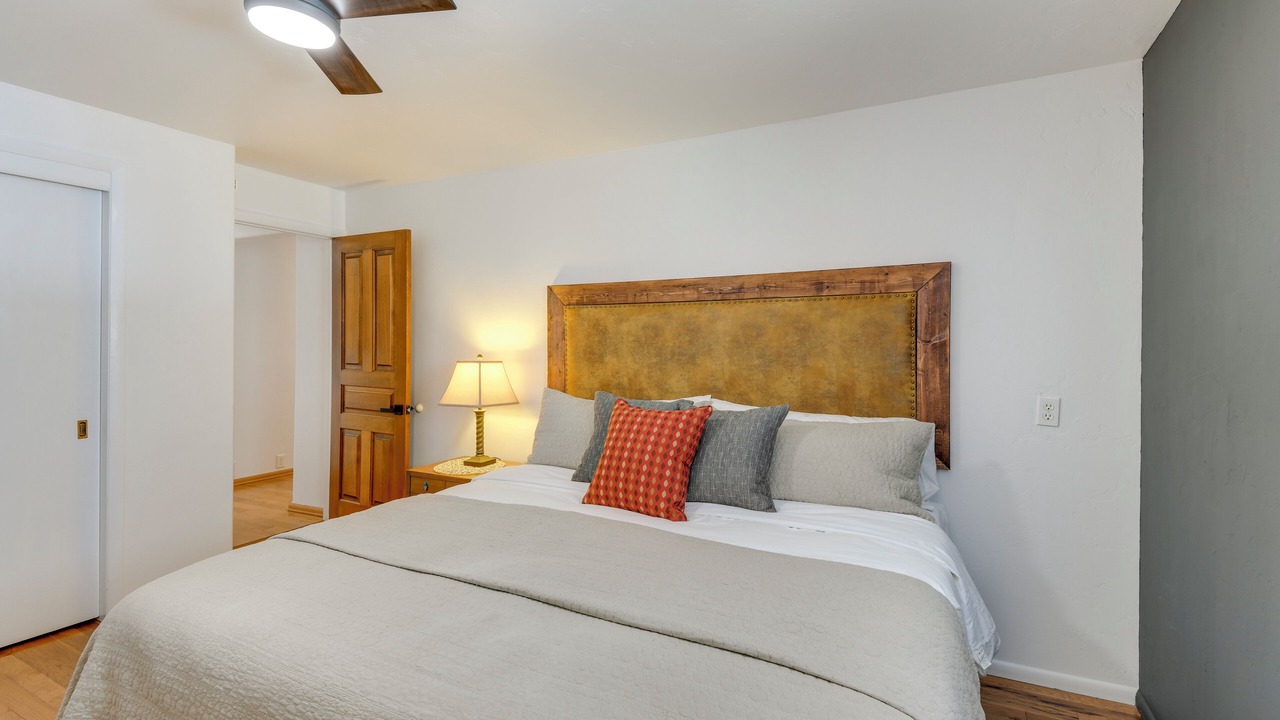 Photo of Bedroom in Craig