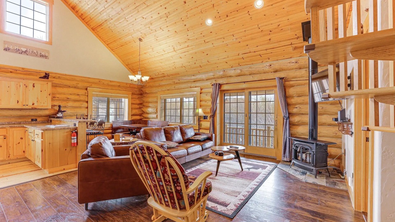 Photo of Livingroom in Granby