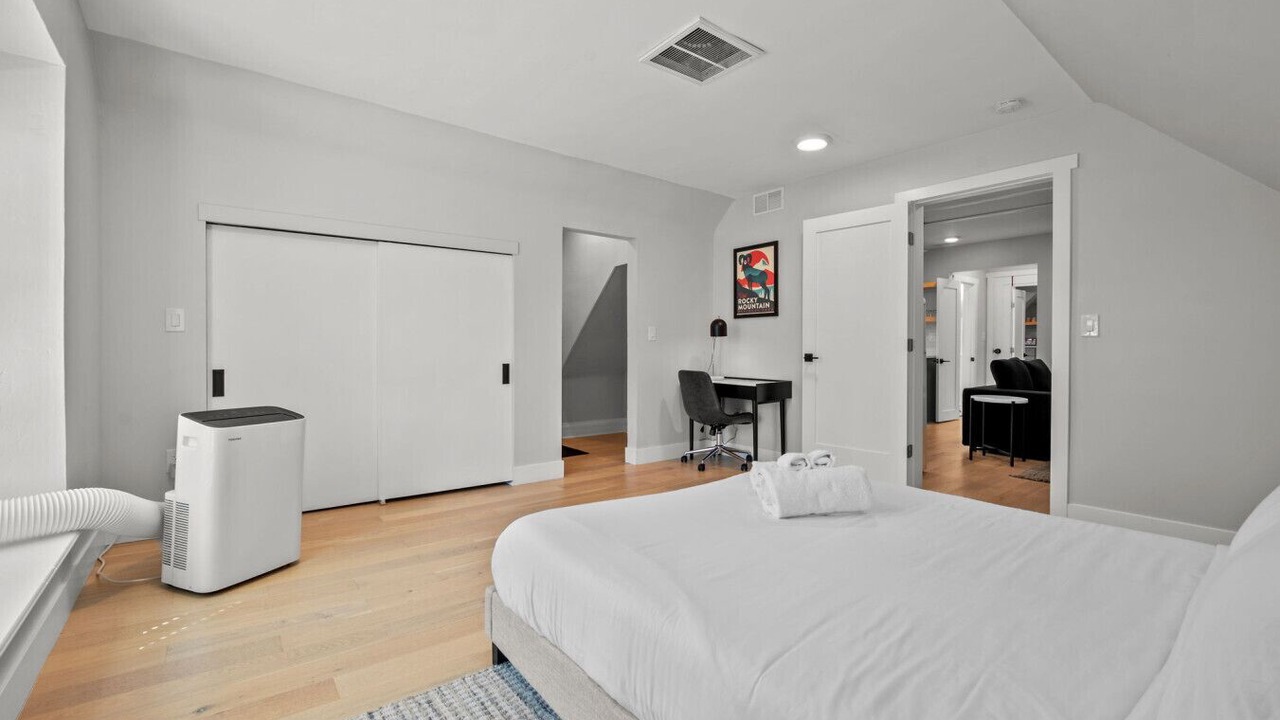 Photo of Bedroom in Baker