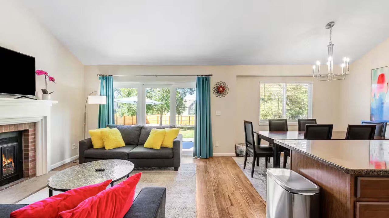 Photo of Livingroom in West Westminster