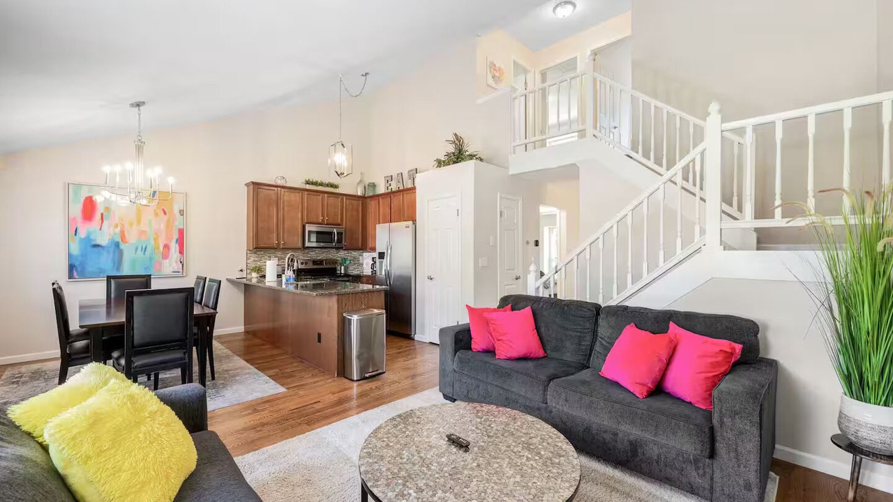 Photo of Livingroom in West Westminster
