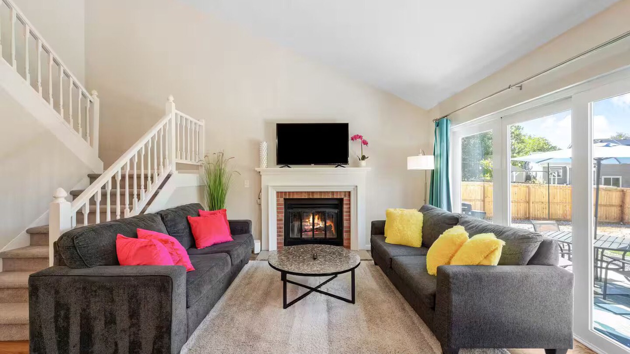 Photo of Livingroom in West Westminster