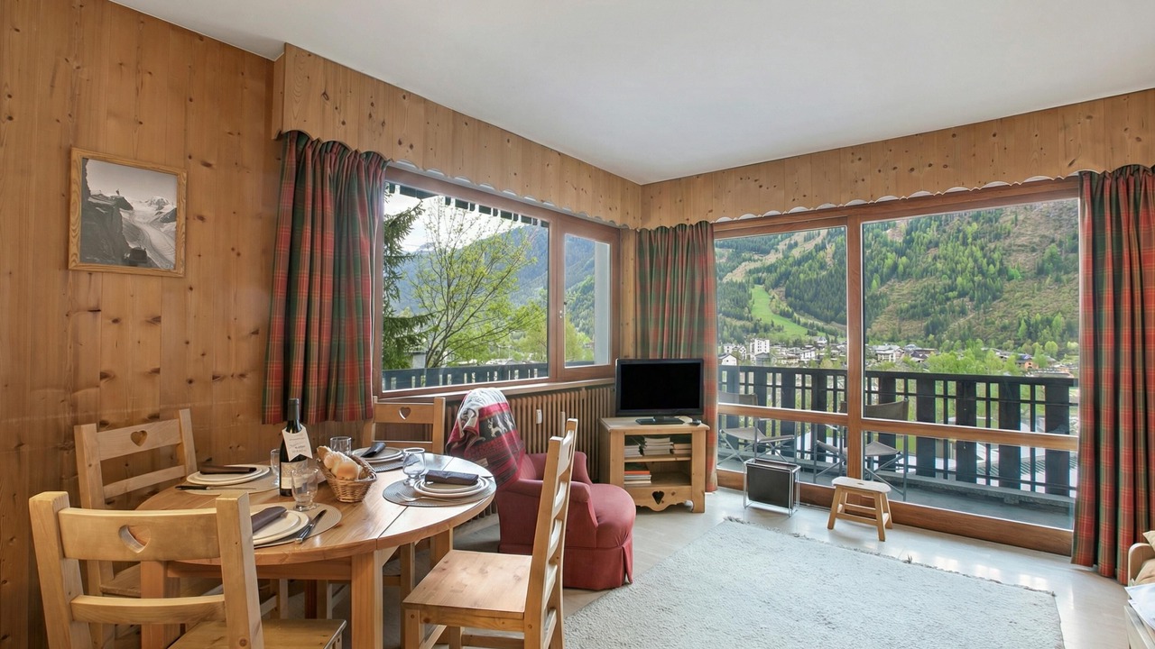 Photo of Bedroom in Chamonix City Centre