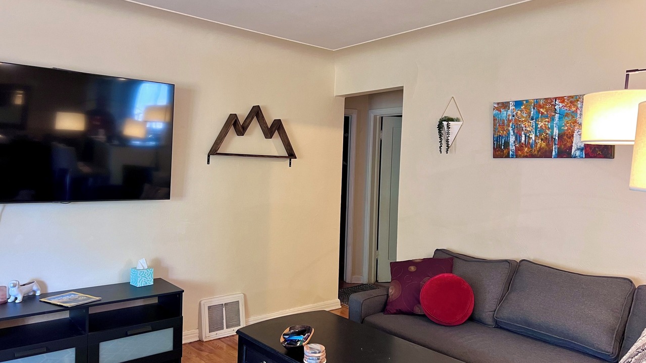 Photo of Livingroom in North Park Hill