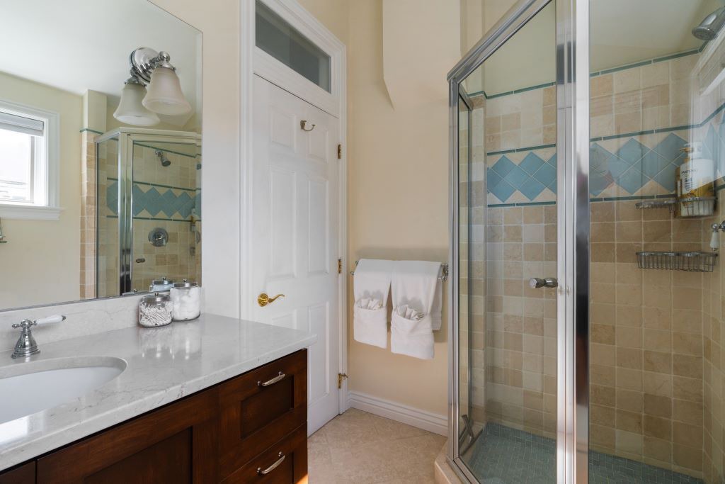 Photo of Bathroom in Highland