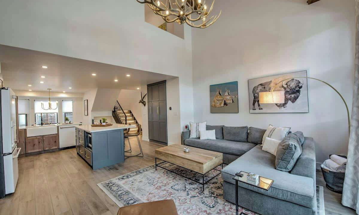 Photo of Livingroom in Warrior's Mark