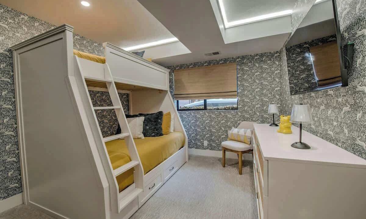 Photo of Bedroom in Warrior's Mark