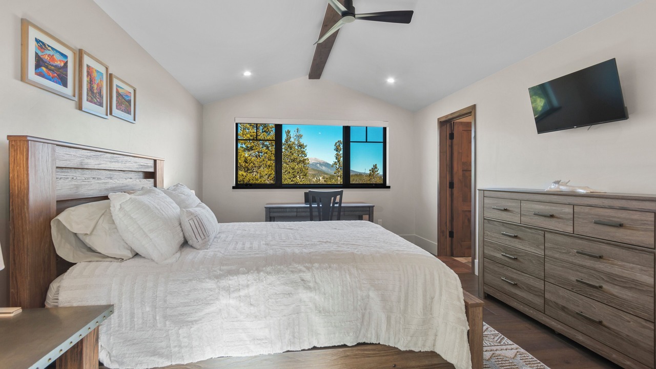 Photo of Bedroom in Braddock Hill