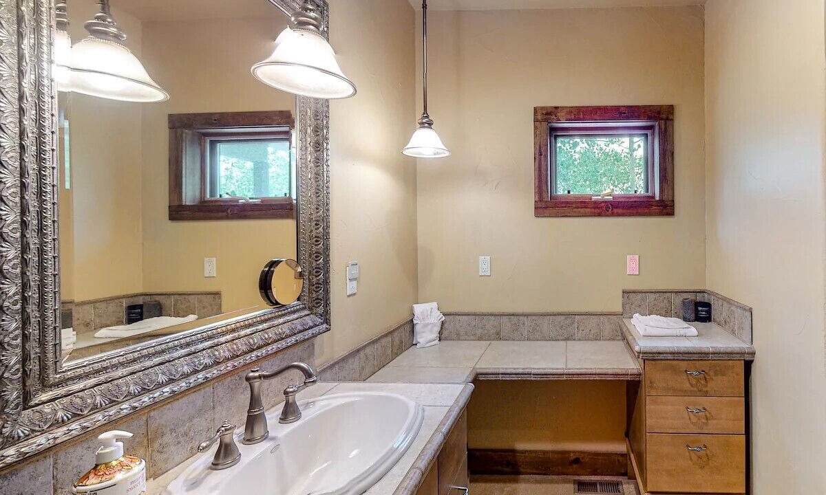 Photo of Bathroom in Fairplay