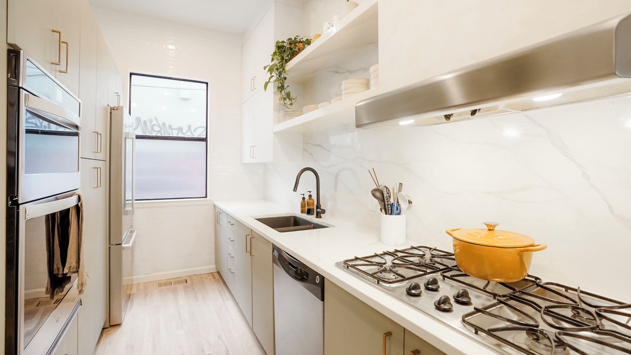 Photo of Kitchen in Five Points