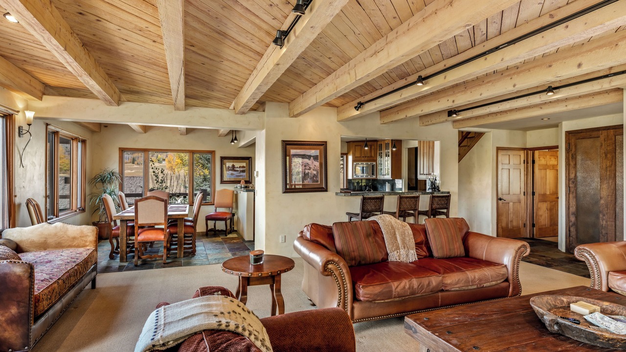 Photo of Livingroom in Steamboat Springs