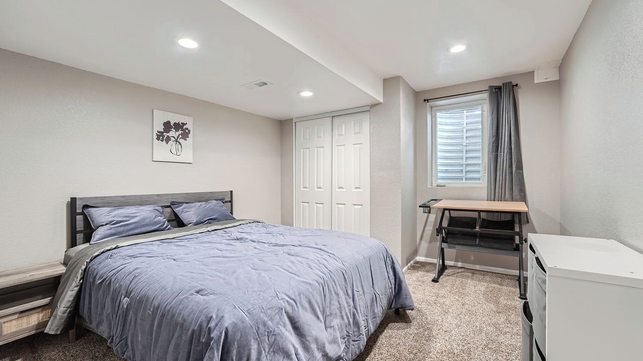 Photo of Bedroom in Northglenn