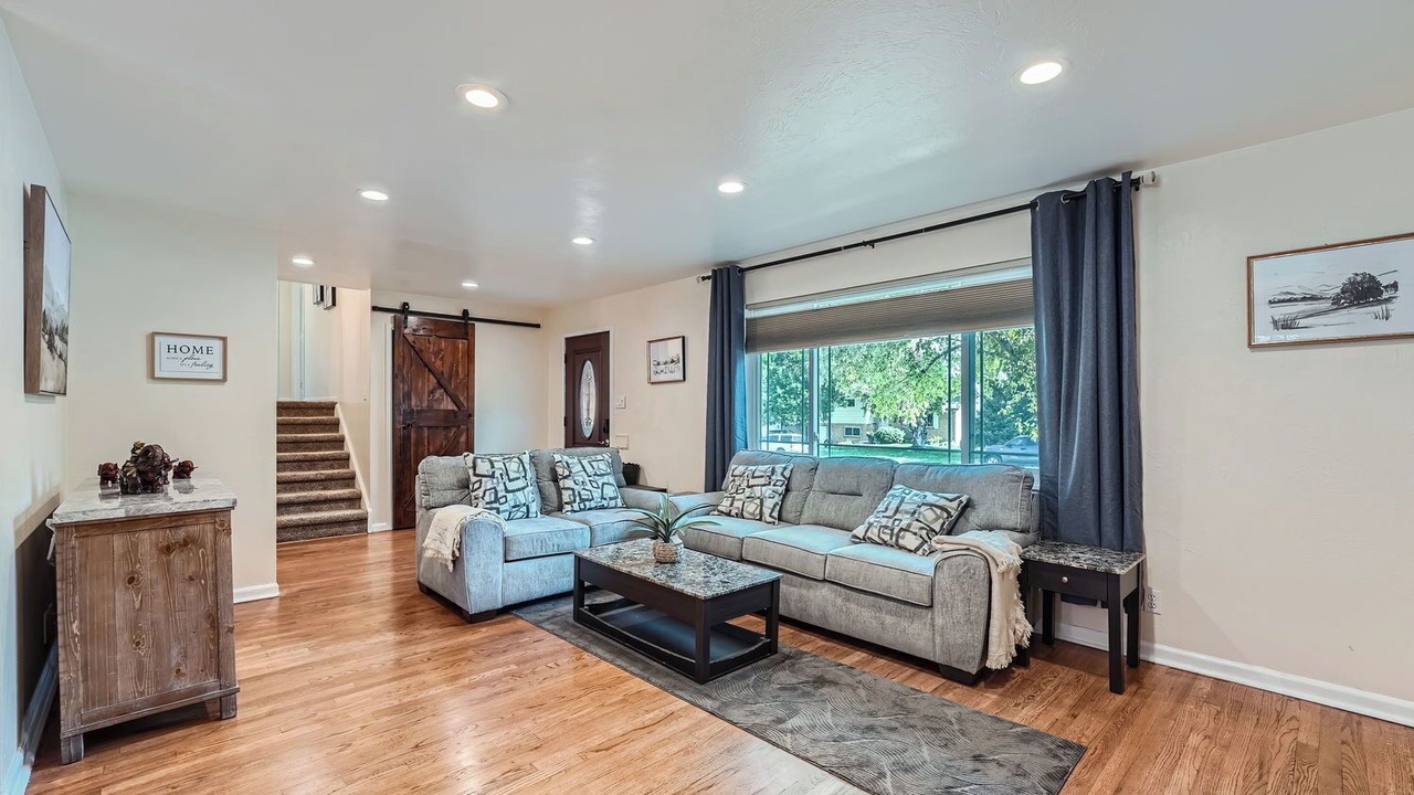 Photo of Livingroom in Northglenn