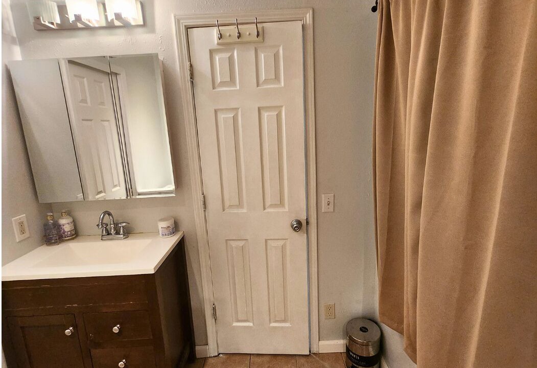 Photo of Bathroom in East Colfax