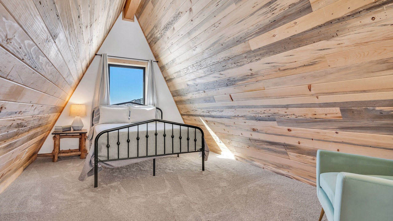 Photo of Bedroom in Cripple Creek