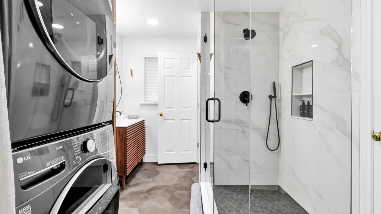 Photo of Bathroom in Interurban Park