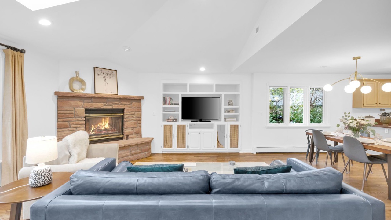 Photo of Bedroom in Interurban Park
