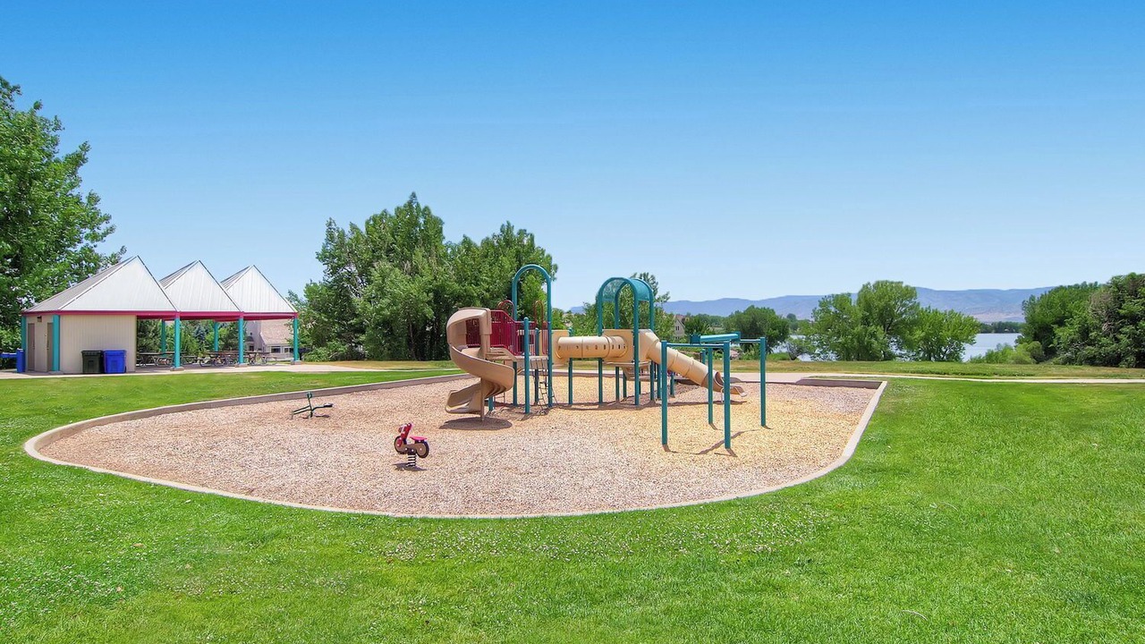 Photo of Others in Littleton