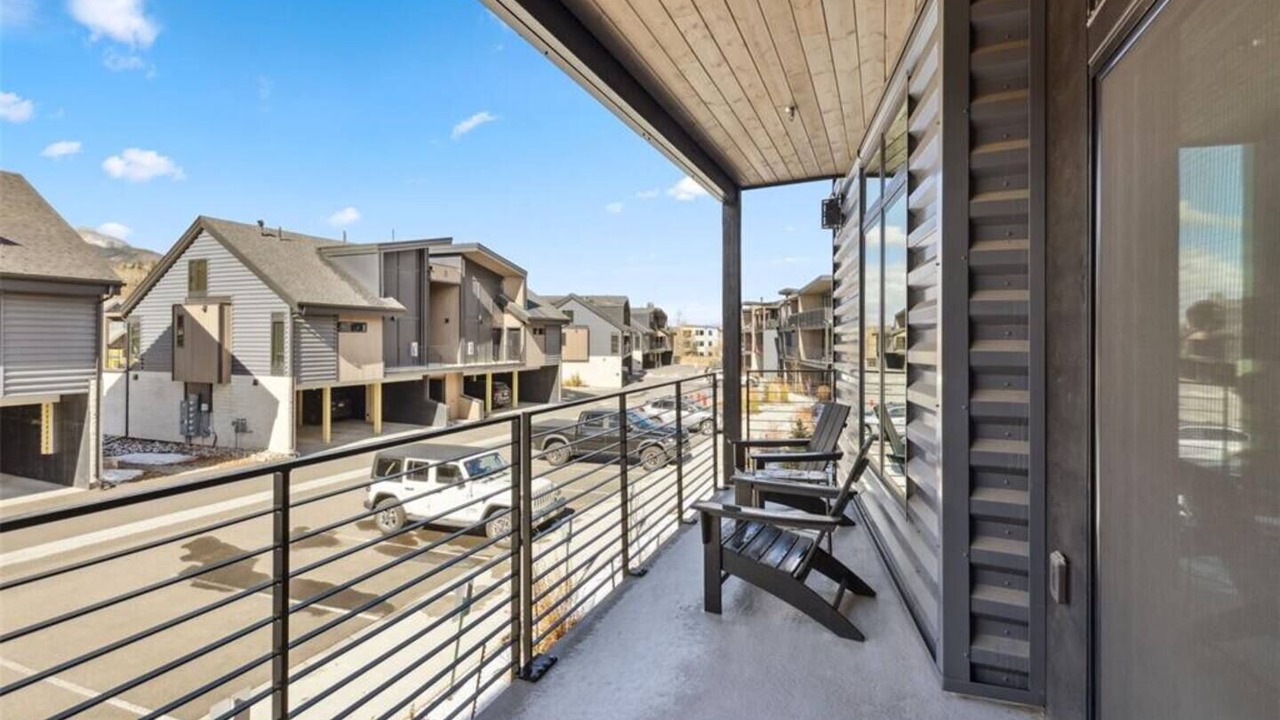 Photo of Patio Balcony in Willow Grove