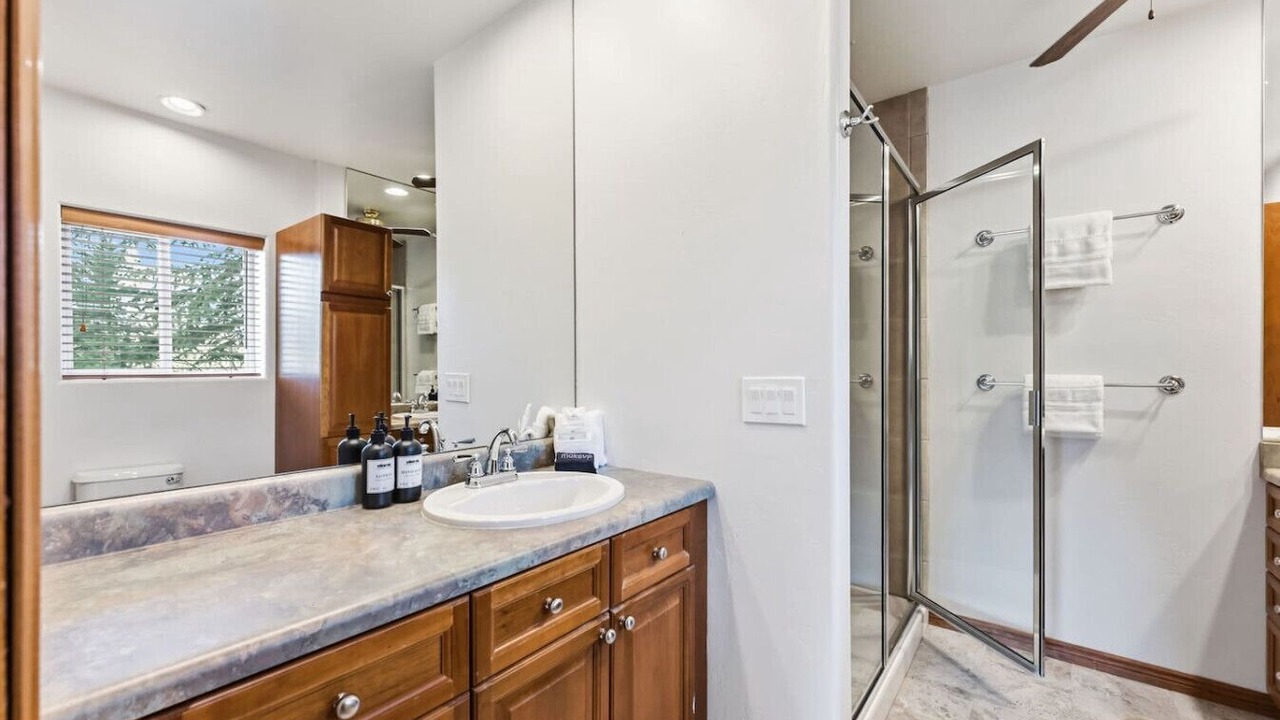 Photo of Bathroom in Edwards