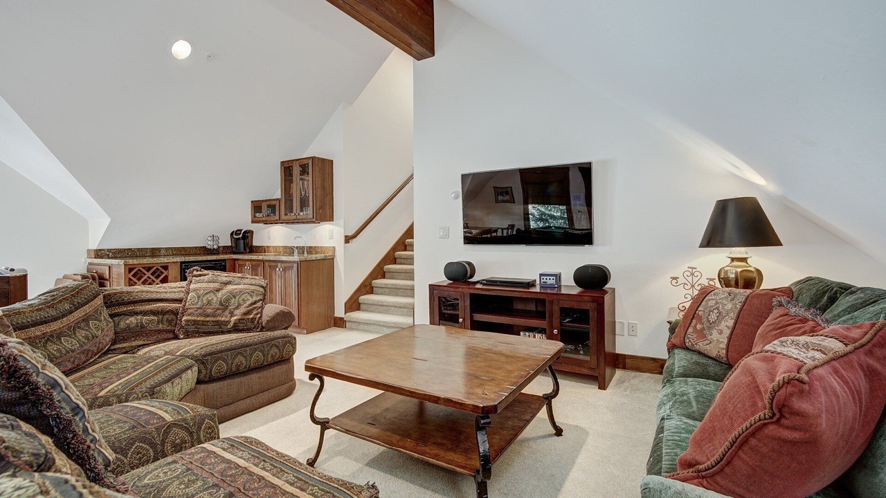 Photo of Livingroom in Blue River