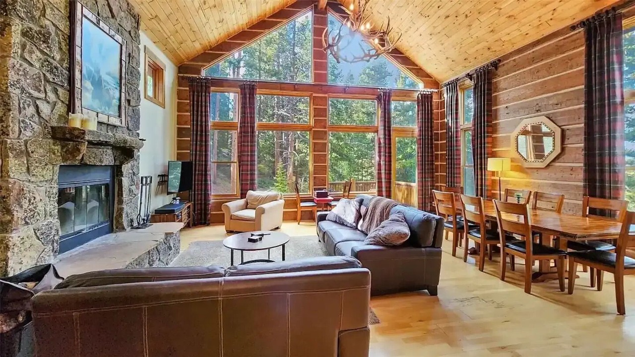 Photo of Bedroom in Valley of the Sun