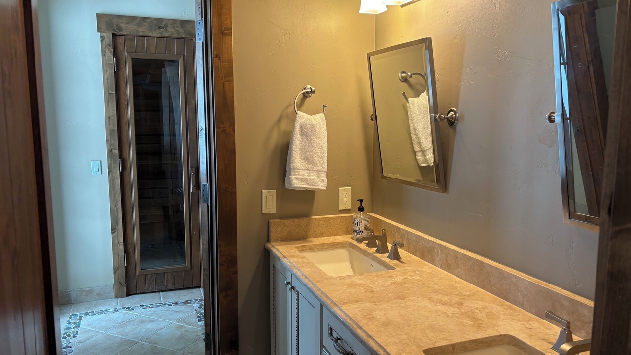 Photo of Bathroom in Cordillera