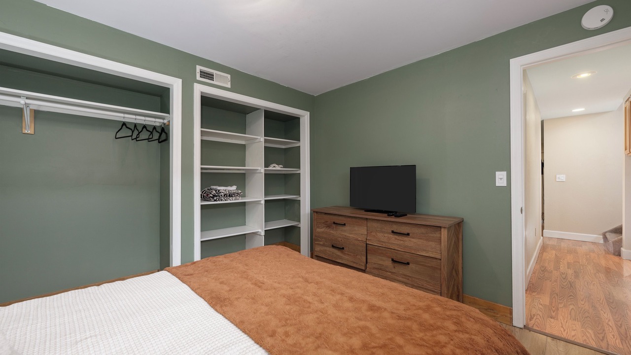 Photo of Bedroom in Fraser