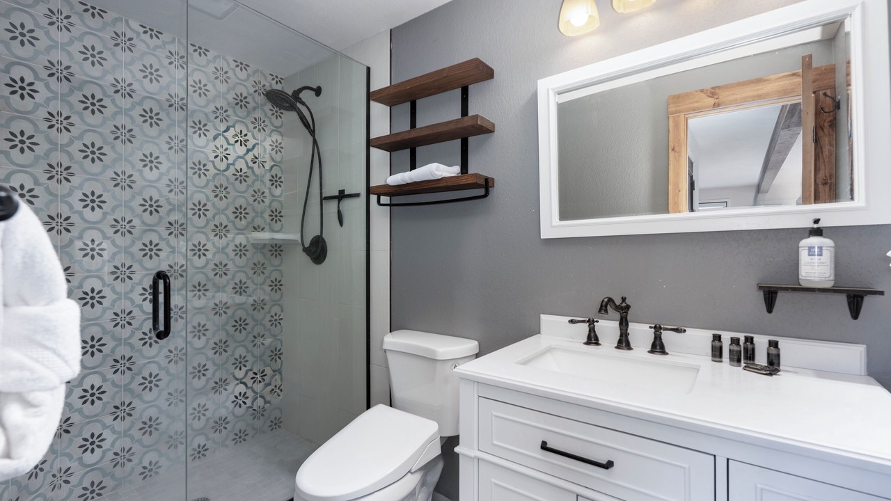 Photo of Bathroom in Fraser