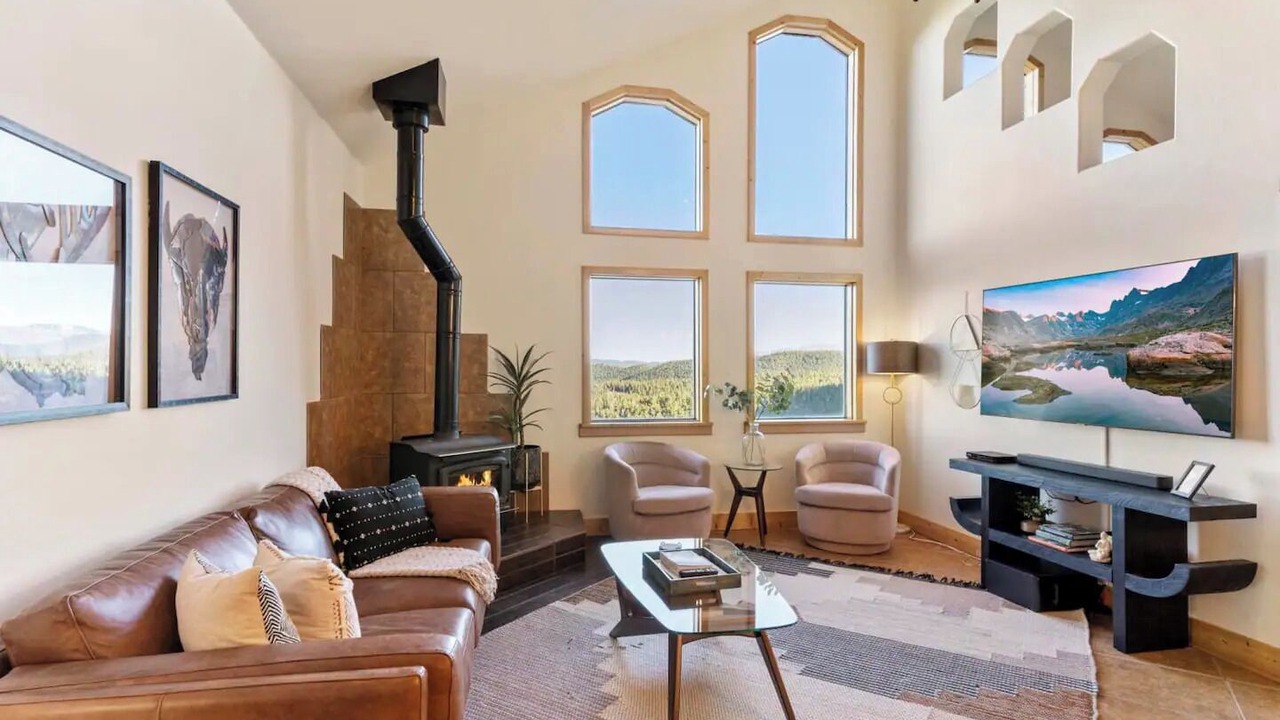 Photo of Livingroom in Saint Mary's