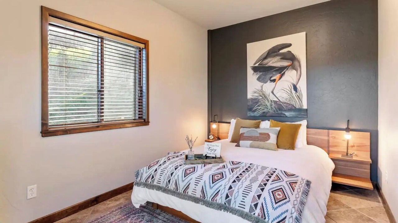 Photo of Bedroom in Saint Mary's