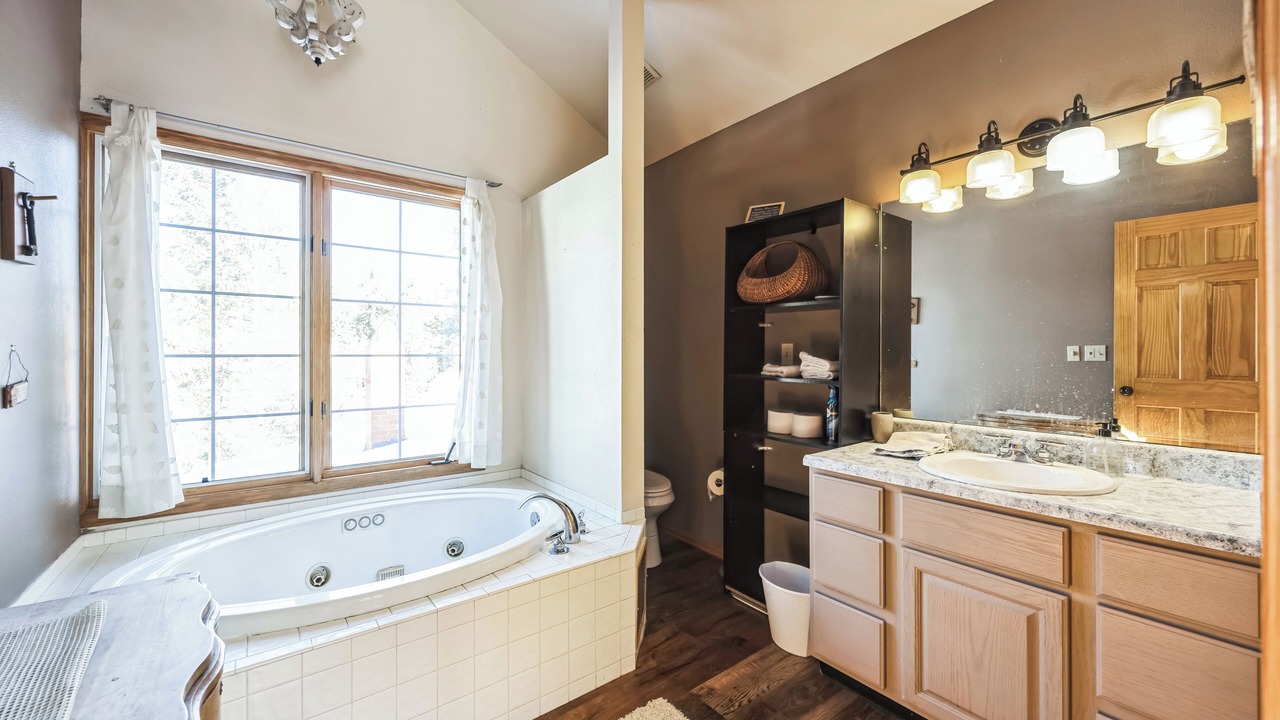 Photo of Bathroom in Green Mountain Falls