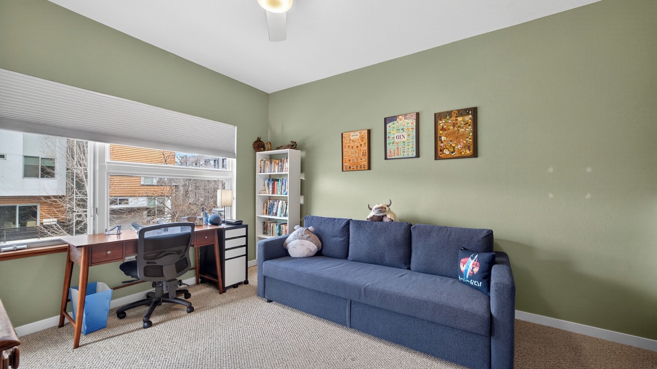 Photo of Livingroom in Highland